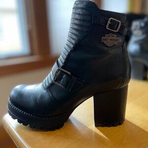 Harley-Davidson Platform, zipper booties